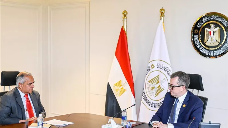 التخطيط والبنك الدولي يرسمان ملامح اقتصاد قائم على البيانات ودعم القرار الذكي