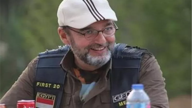 من «كشف المستور» إلى «كوفيد 25».. أبرز محطات الفنان محمد مرزبان