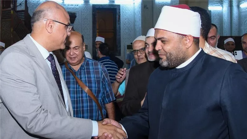 محافظ الإسكندرية يشهد احتفال رأس السنة الهجرية بمسجد سيدي أبي العباس المرسي