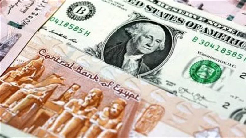 بعد تراجع الدولار.. هل يتحول استقرار الجنيه إلى مكاسب في الأسعار والتضخم؟ 