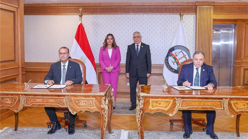 بحضور وزيرة التنمية المحلية والنائب العام.. الدولة تسترد أراضي جديدة وتغلق ملف ساحات التحفظ