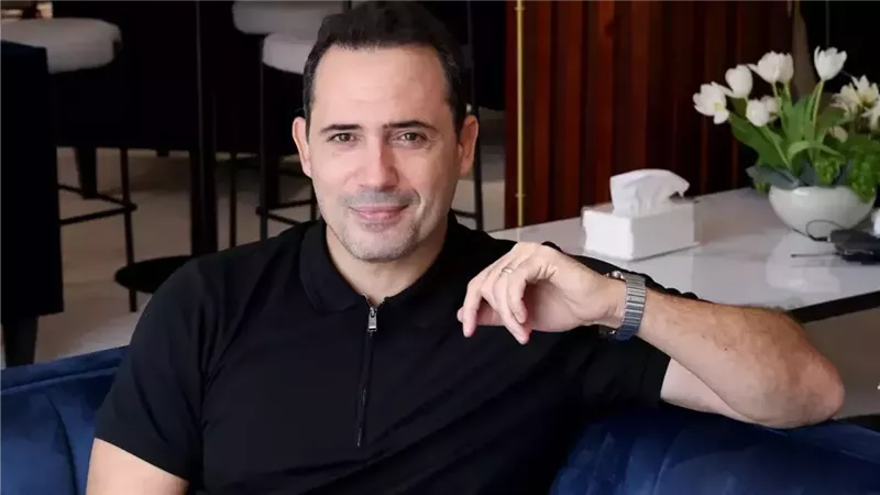 ظافر العابدين: غسلت الصحون فى بريطانيا.. وسن التلاتين كان نقطة تحول بالنسبالي 