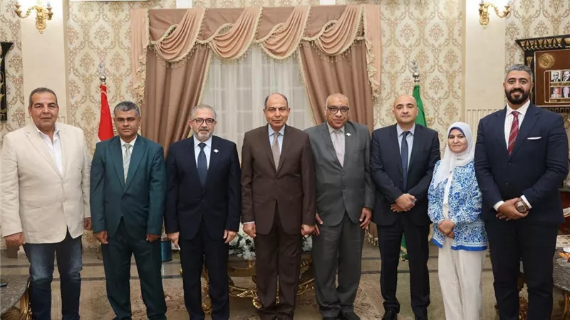 محافظ المنيا: التسجيل والوعي المجتمعي ركيزتان لنجاح التأمين الصحي الشامل