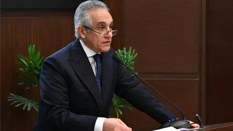 وزير العدل يقرر إنشاء فرع توثيق جديد للبنك الأهلي للخدمات المتميزة بالتجمع الخامس