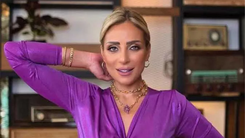 ريم البارودي بعد  أزمتها الأخيرة: عفا الله عما سلف