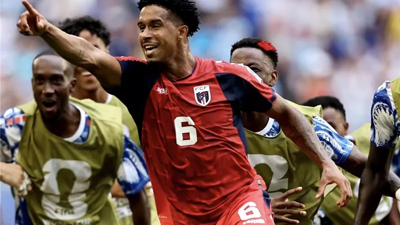تعادل مثير بين أوروجواي والرأس الأخضر 