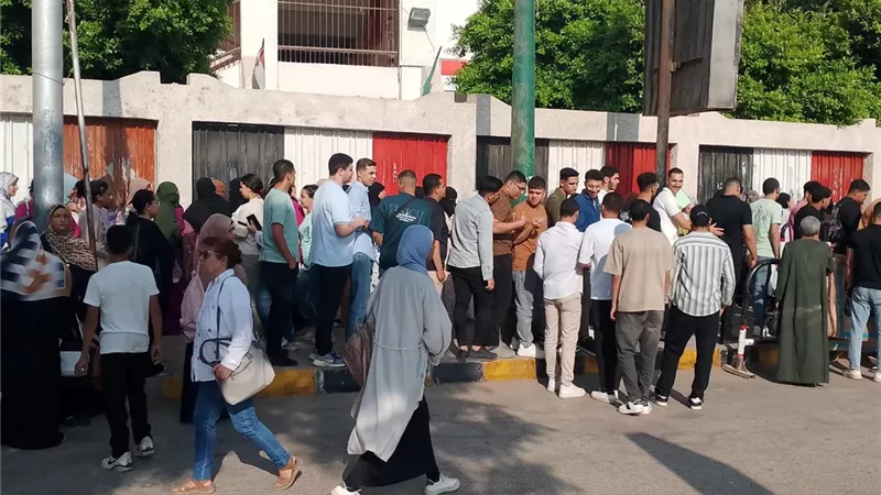 بالهدوء والانضباط.. انطلاق امتحان اللغة الفرنسية لطلاب الثانوية العامة بالمنيا