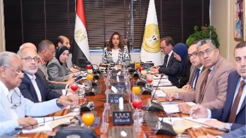 منال عوض: إطلاق السجل البيئي الرقمي الموحد نقلة نوعية في الرقابة على المنشآت الصناعية
