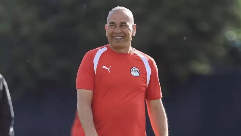     بعد أنباء الـ5 ملايين شهريًا.. رد حاسم من إبراهيم حسن بشأن التجديد