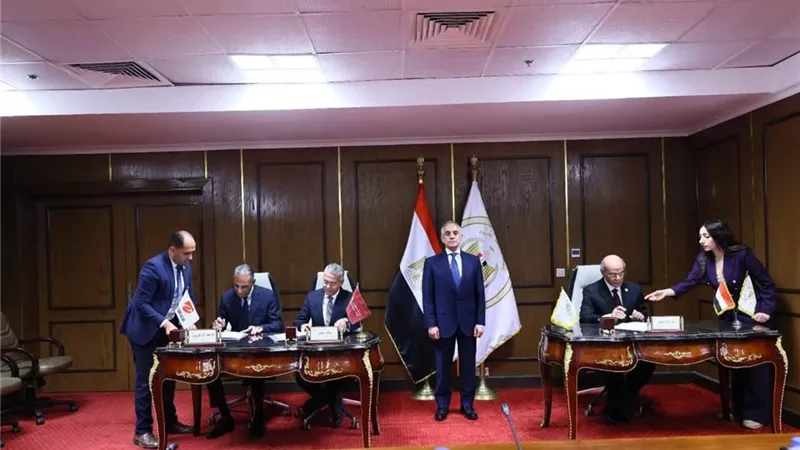 وزارة العدل توقع 3 بروتوكولات جديدة للتوسع في التحصيل الإلكتروني 