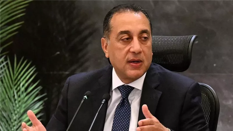 رئيس الوزراء: تملك الأجانب للعقارات في مصر يدعم الاستثمار 