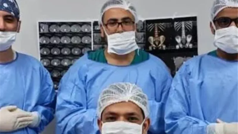 إنجاز طبي بالفيوم.. لأول مرة نجاح جراحات دقيقة للأطفال بمنظار الكلى الدقيق