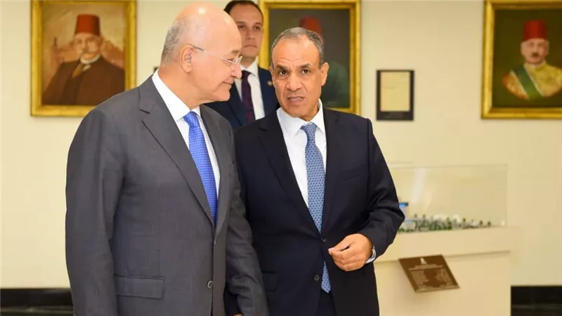 وزير الخارجية يستقبل مفوض الأمم المتحدة السامي لشؤون اللاجئين