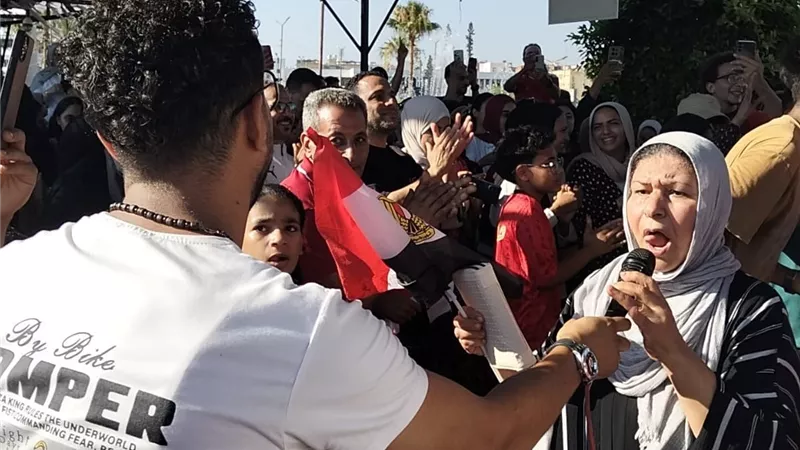 زغاريد في الإسماعيلية.. سيدات يحتفلن بتأهل مصر في مشهد مبهج (صور)
