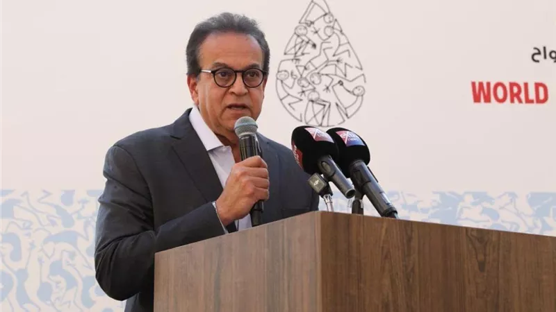 احتفالًا باليوم العالمي للتبرع بالدم.. وزير الصحة يشهد انطلاق ماراثون «تبرعك حياة»
