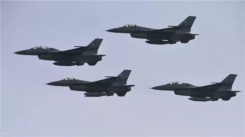 تصاعد التوترات.. طالبان: غارات باكستانية توقع عشرات الضحايا المدنيين شرق أفغانستان