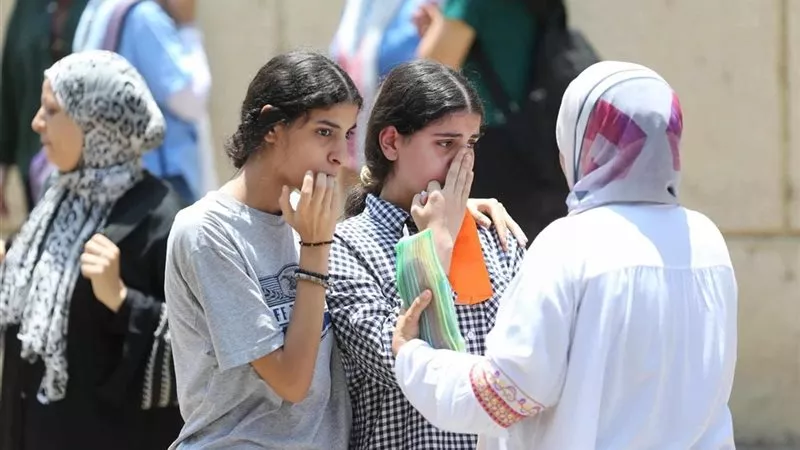 مراجعة إجابات العربي 2026 تشغل طلاب الثانوية العامة.. وخبيرة تكشف المخاطر 