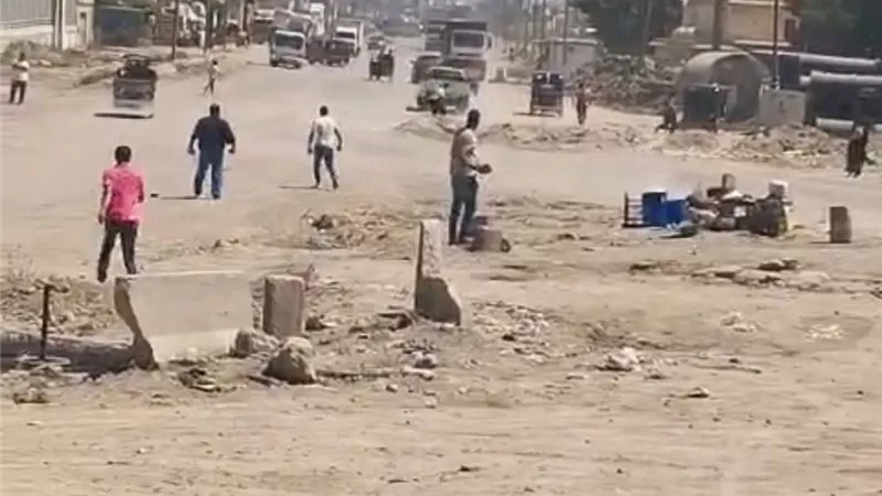 إصابة مدير إشغالات حي العجمي بالإسكندرية خلال حملة إزالة الباعة الجائلين
