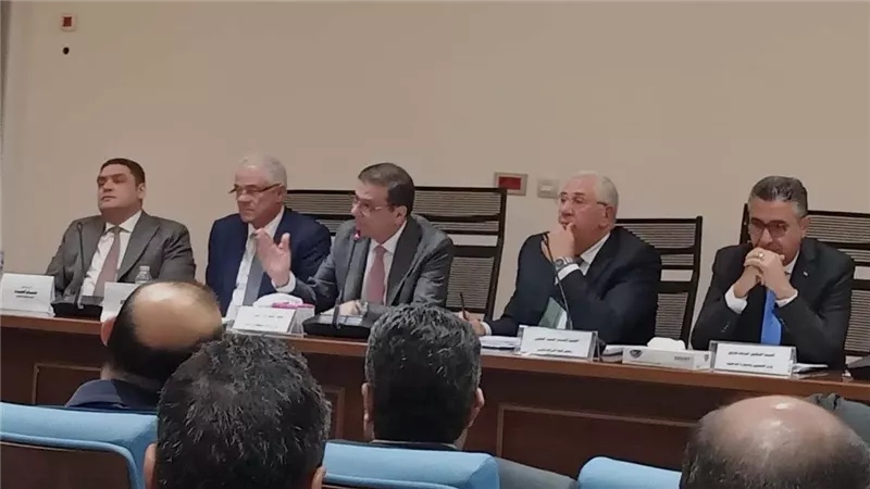  وزير الزراعة: لن نتخلى عن الفلاح و300 ألف طن رصيد الأسمدة المدعمة بالجمعيات