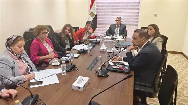 القومي لحقوق الإنسان يناقش حماية الأطفال من العنف داخل مجلس النواب