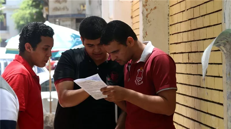 ضبط الطالب المسئول عن نشر امتحان الإحصاء للثانوية العامة 2026