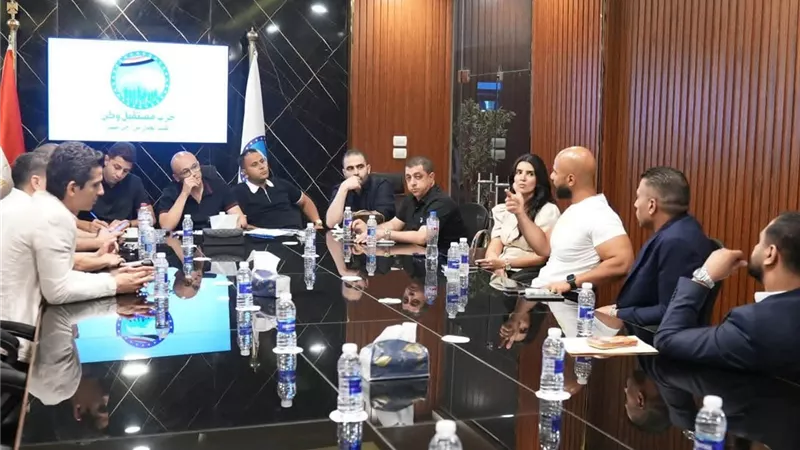 أمانة الشباب المركزية بـ«مستقبل وطن» تناقش خطة عملها وتطرح مبادرات جديدة لدعم الشباب