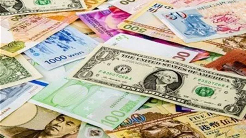 بورصة الصرف بمستهل التعاملات.. استقرار أسعار العملات اليوم الأحد 12 يوليو 2026