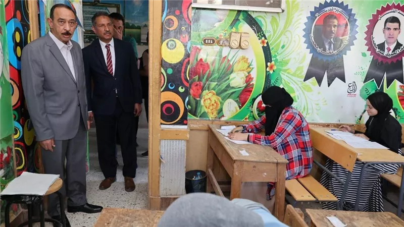 محافظ سوهاج يتفقد لجان امتحانات الثانوية العامة بمدارس دار السلام