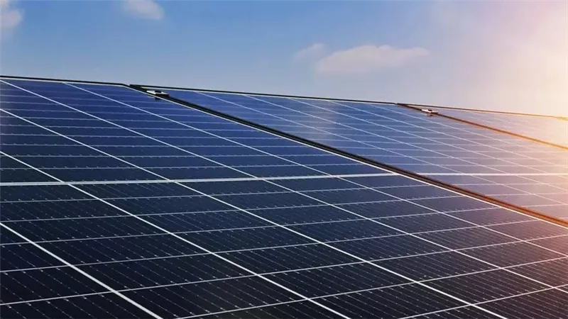 خطة حكومية لتعزيز الطاقة النظيفة داخل المصانع عبر مبادرة SETI بتمويل ضخم 
