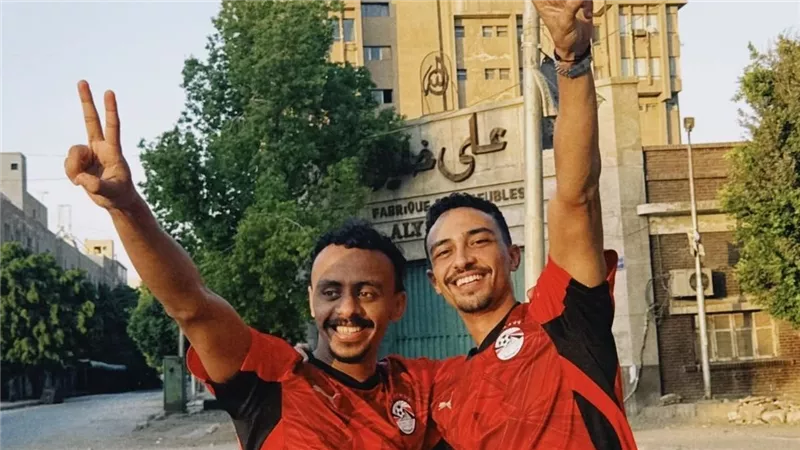 أبطال 