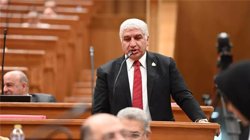 برلماني يطالب بتعديل قانون فصل الموظفين متعاطي المخدرات ومنحهم فرصة للعلاج 