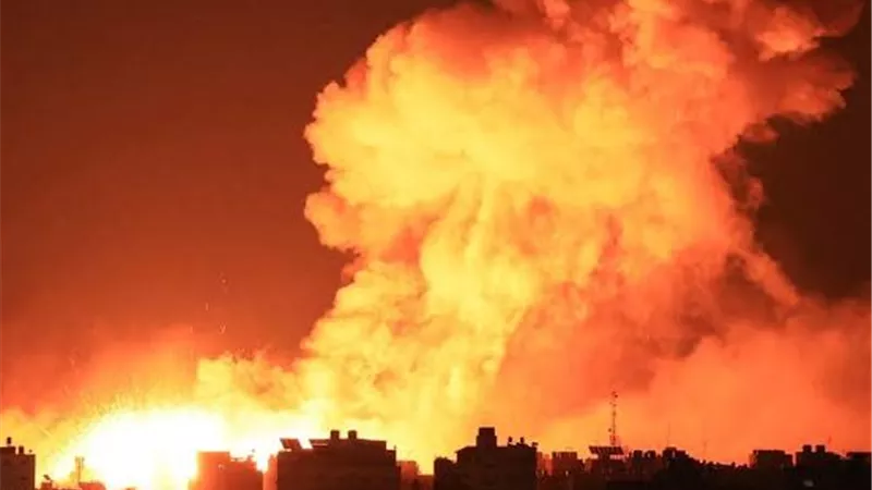 استشهاد 5 فلسطينيين وانتشال 6 جثامين جراء قصف إسرائيلي على غزة