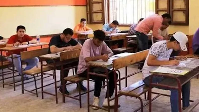 استعدادات مكثفة بالبحيرة.. 48 ألف طالب يؤدون امتحان اللغة الإنجليزية وسط إجراءات صارمة