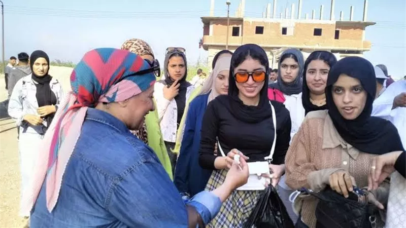 القطعة عايزة تركيز.. آراء طلاب الثانوية العامة في امتحان الإنجليزي 2026