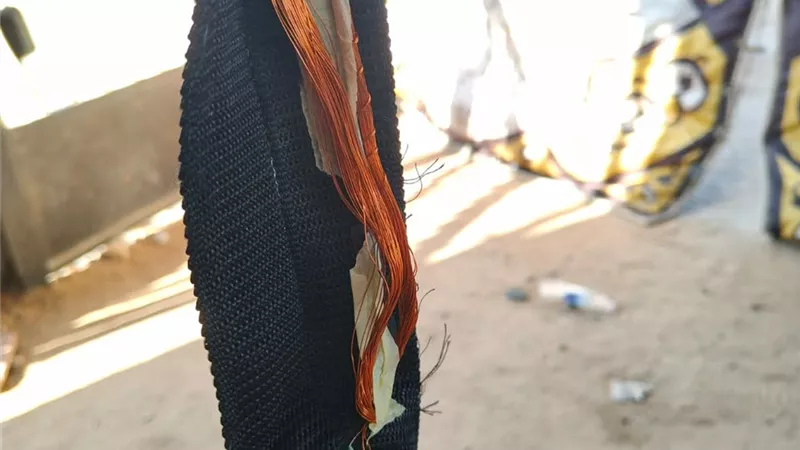 ملفوفة حول بطنه.. ضبط سماعة غش على هيئة حزام داخل لجنة ثانوية عامة بنجع حمادي