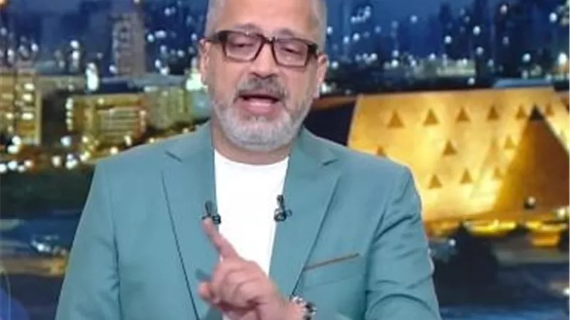 تامر أمين: السوشيال ميديا والدراما وراء تقليد بعض الجرائم الأسرية