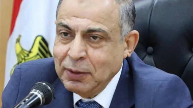 محافظ المنيا يعلن مواعيد امتحانات الدور الثاني لجميع المراحل التعليمية للعام الدراسي 2025 / 2026
