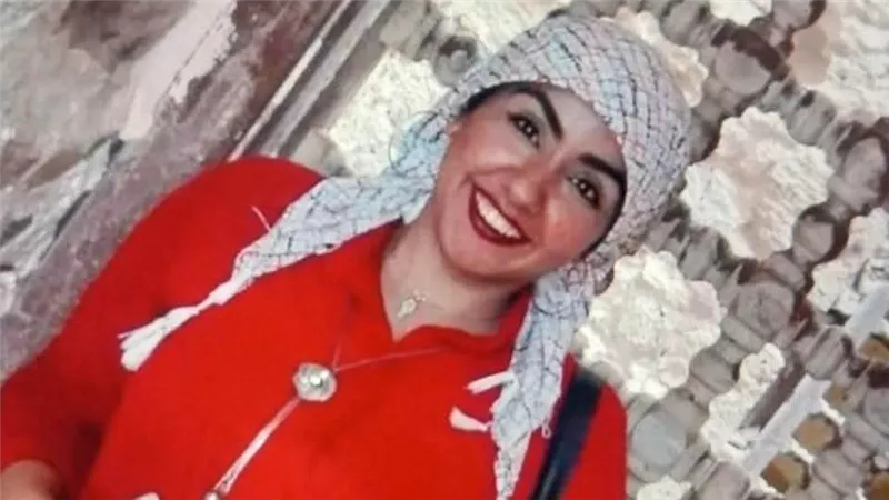 سيارة مسرعة تنهي حياة عاملة أثناء توجهها لعملها بالشروق.. والأمن يلاحق السائق