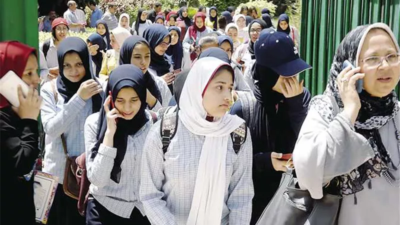 أصعب امتحان فيزياء في التاريخ.. التعليم ترد على شائعة أزعجت طلاب الثانوية العامة 2026