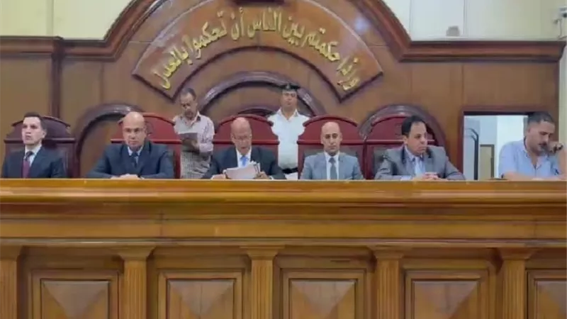 اليوم.. النطق بالحكم على المتهمين بقتل شاب وسرقته بالشرقية