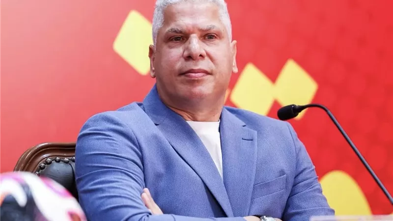 وائل جمعة: العودة إلى الأهلي لا تُقدر بثمن.. وعموتة يليق بقيادة الفريق