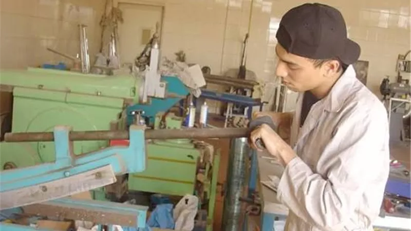 حوافز وأراضٍ وإعفاءات.. كيف يدعم قانون المشروعات الصغيرة والمتوسطة آلاف المستثمرين؟