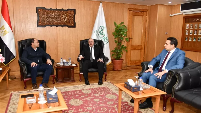 محافظ الفيوم يبحث مع رئيس هيئة تنمية الصعيد تعظيم الفرص الاستثمارية