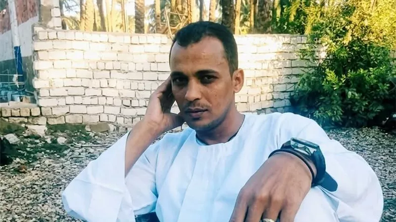 وجع الغربة.. وفاة شاب من قنا إثر أزمة قلبية خلال عمله في الكويت