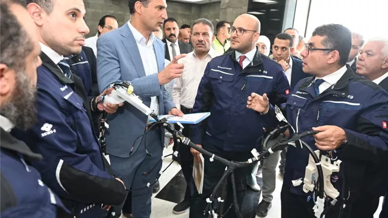 من العاشر إلى الأسواق العالمية.. وزير الصناعة يعلن خطة لتعميق التصنيع المحلي