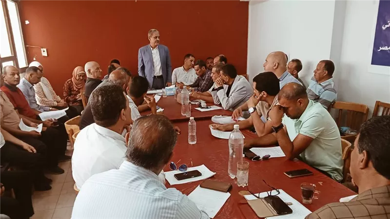 تفتيش مفاجئ ووقف تشغيل حمامات السباحة ببني سويف