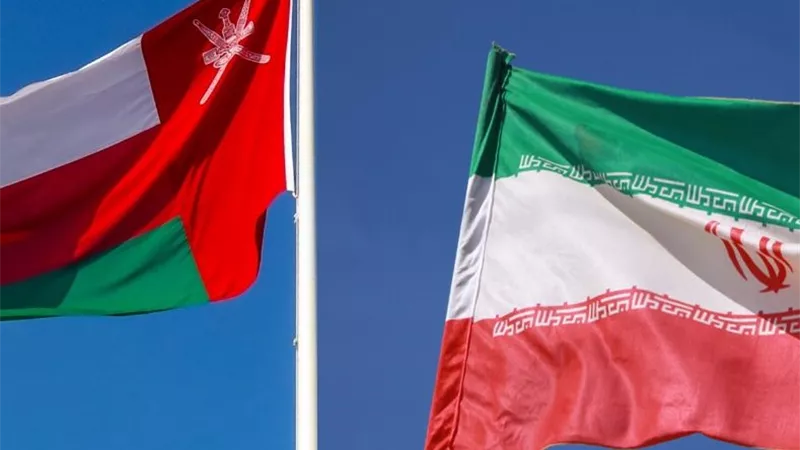 عُمان تستدعي السفير الإيراني وتحتج رسميًا بعد استهداف أراضيها بطائرات مسيرة