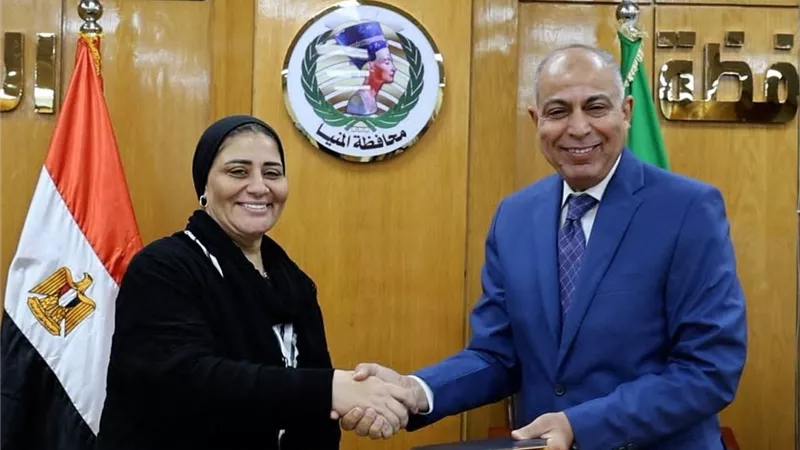 محافظ المنيا: شراكات المجتمع المدني تدعم تطوير الخدمات الصحية للمواطنين