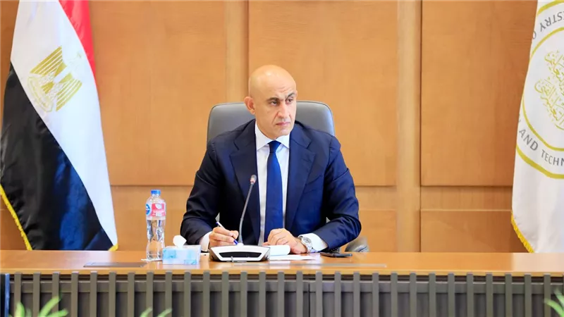 بعد قليل.. وزير التربية والتعليم يعتمد نتيجة الثانوية العامة 2026