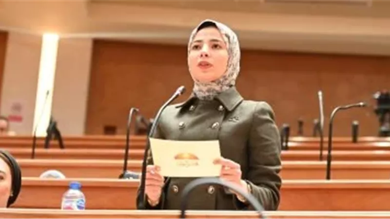 قشطة: اكتتاب مصر بهيئة التنمية الدولية استثمار سياسي يعزز مكانتها في صنع القرار